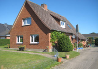 Für Familien ideal! Gepflegtes Einfamilienhaus in ruhiger Lage von Osdorf