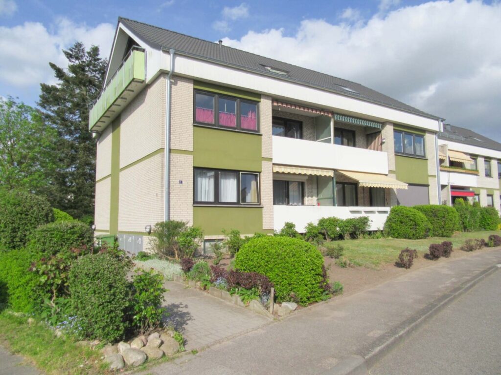 Attraktive, vermietete, 3-Zimmer-EG-Eigentumswohnung,  in stadtnaher Lage